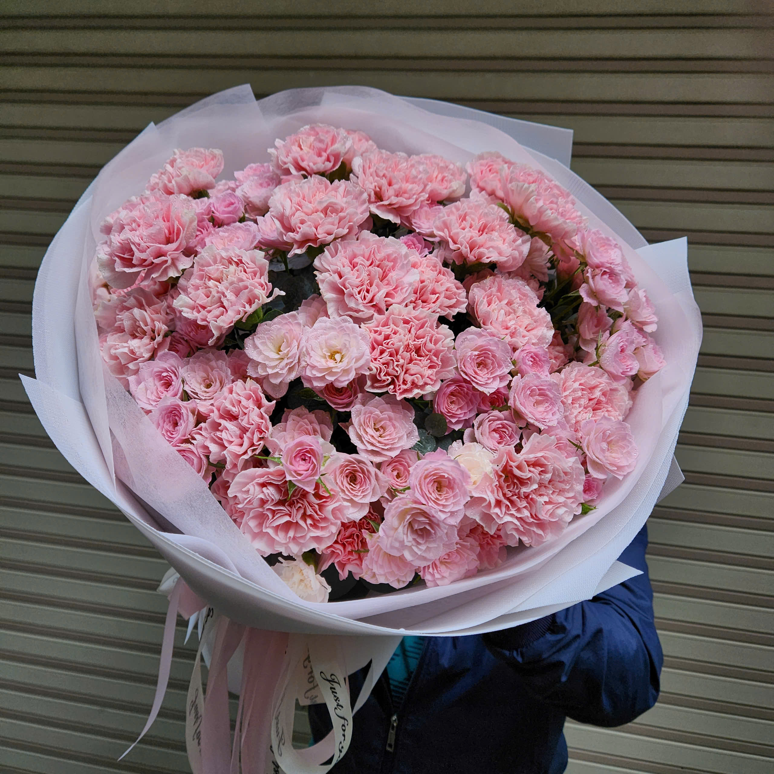 Bó Hoa Cẩm Chướng Sinh Nhật Đẹp Nhẹ Nhàng – Giao Nhanh TPHCM