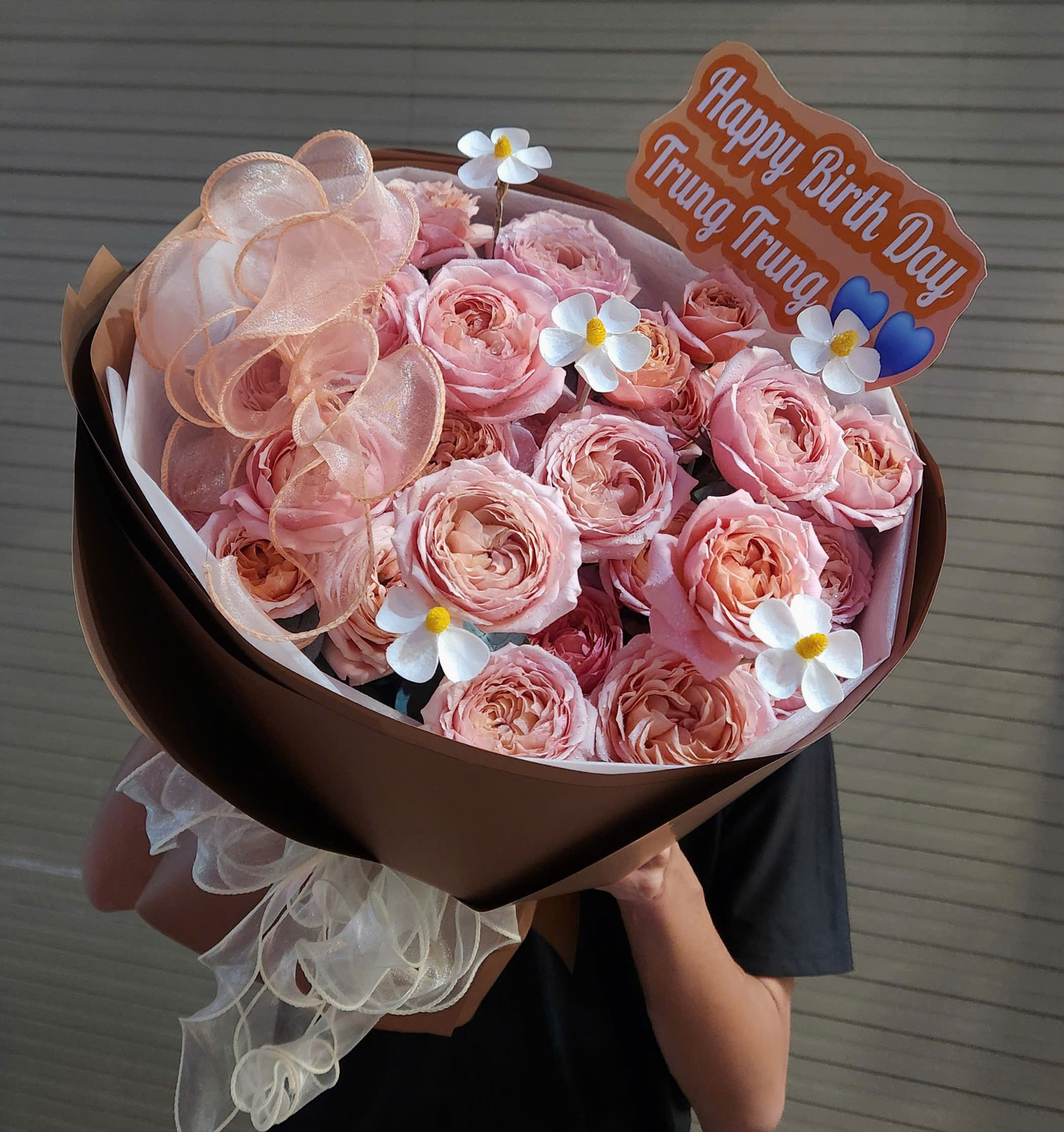 Bó Hoa Hồng Julibee Nhẹ Nhàng – Quà Tặng Ý Nghĩa Cho Nữ