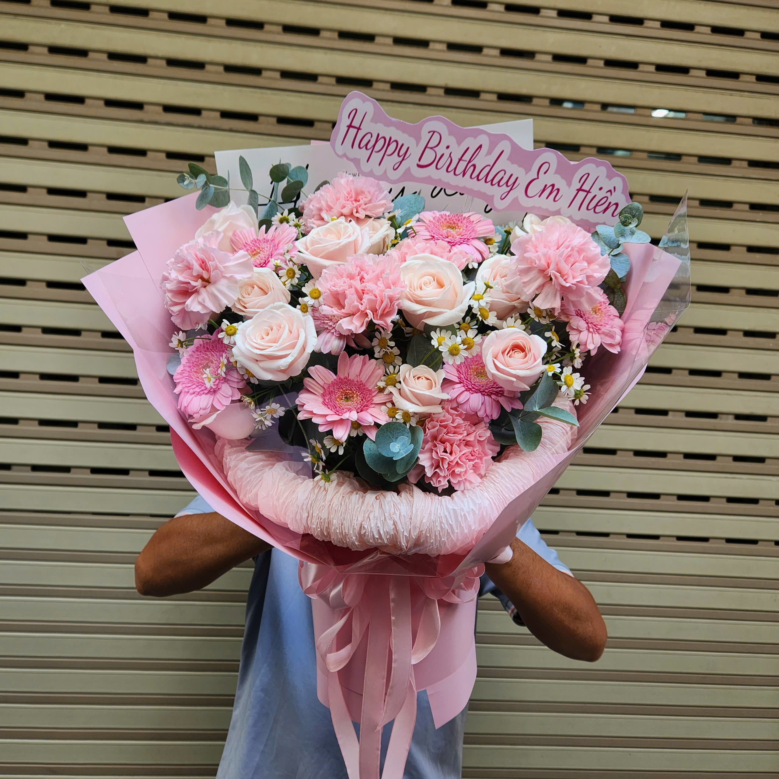 Bó Hoa Hồng Pastel Sinh Nhật Đẹp Tại TPHCM – Shop Hoa Tươi Agel Uy Tín