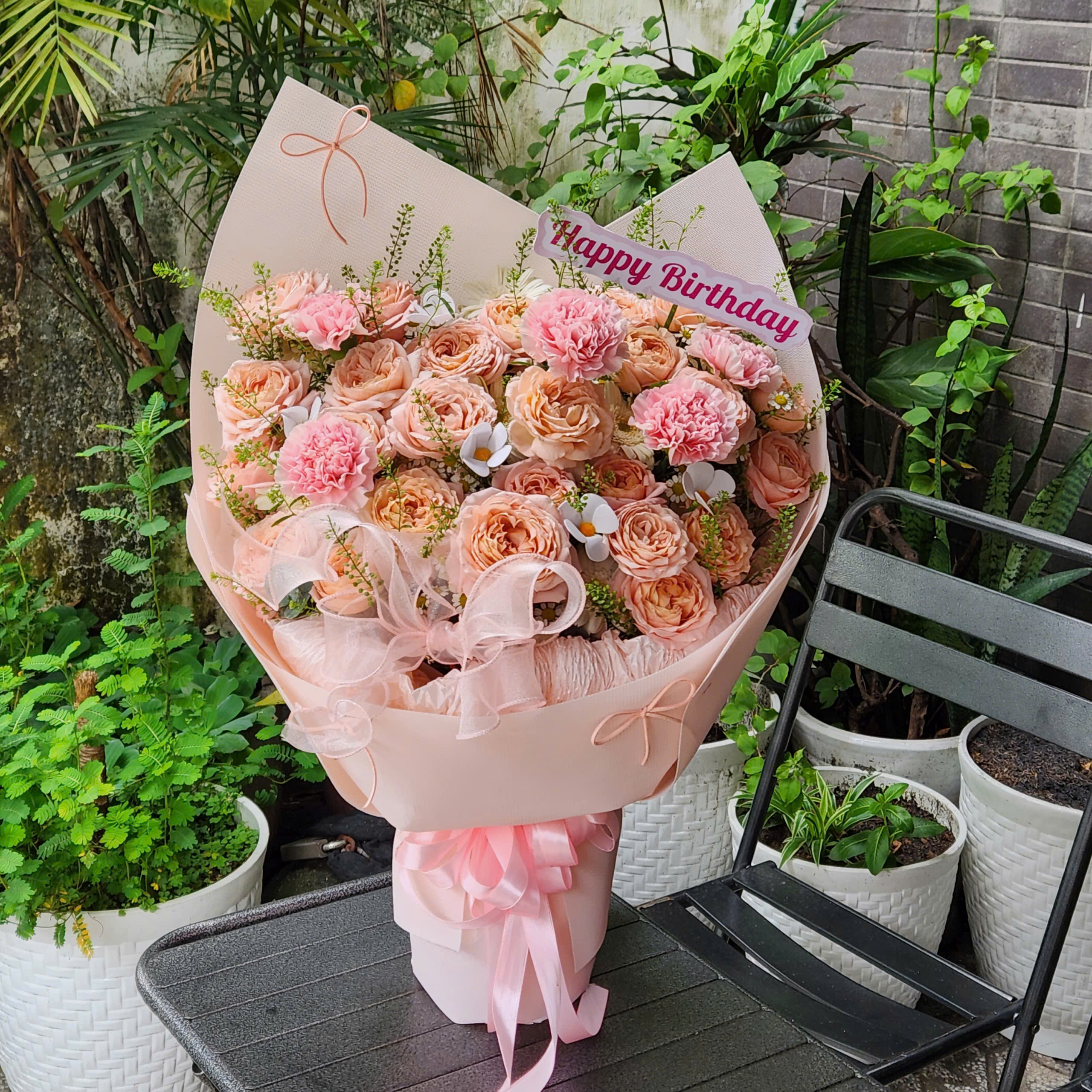 Bó Hoa Hồng Julibee Giá Rẻ TPHCM – Hoa Tươi Angel Giao Nhanh