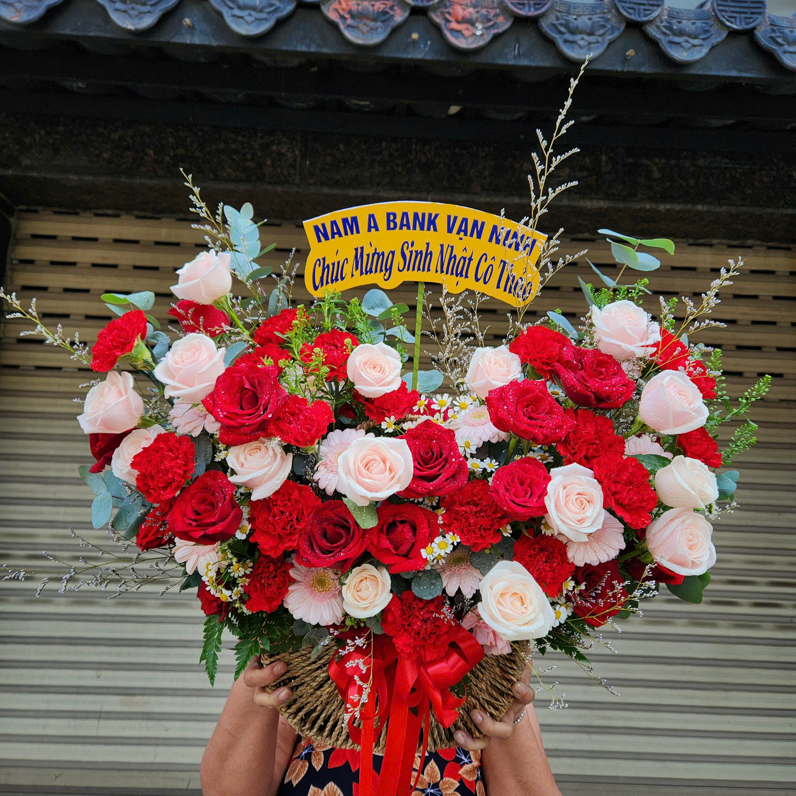Giỏ Hoa Chúc Mừng Sinh Nhật Giá Rẻ