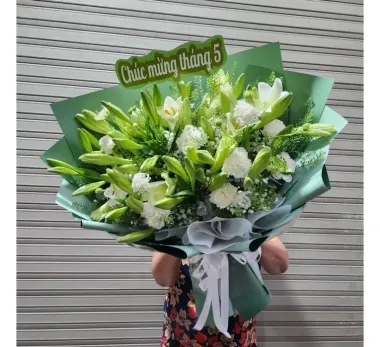 Bó Hoa Loa Kèn Trắng Tinh Khôi – Lựa Chọn Hoàn Hảo Cho Mọi Dịp