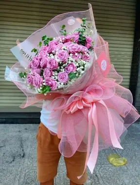 BÓ HOA HỒNG ĐẸP - ĐIỀU MAY MẮN