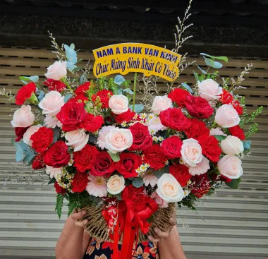 Giỏ Hoa Sinh Nhật Đẹp – Mẫu Mới Nhất, Giao Nhanh TPHCM
