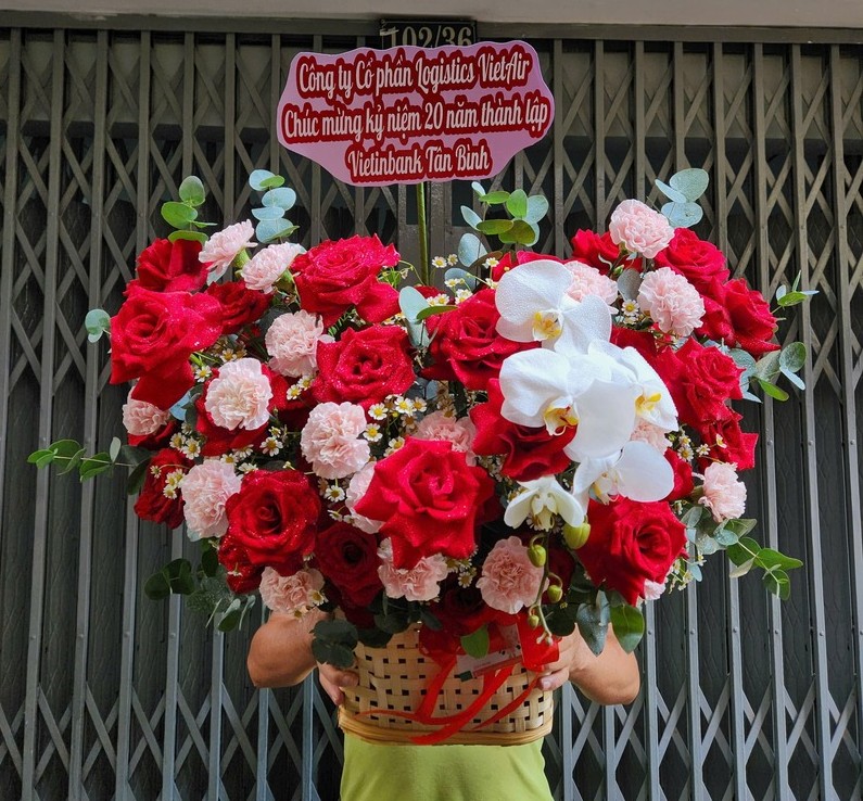 Giỏ Hoa Chúc Mừng Khai Trương