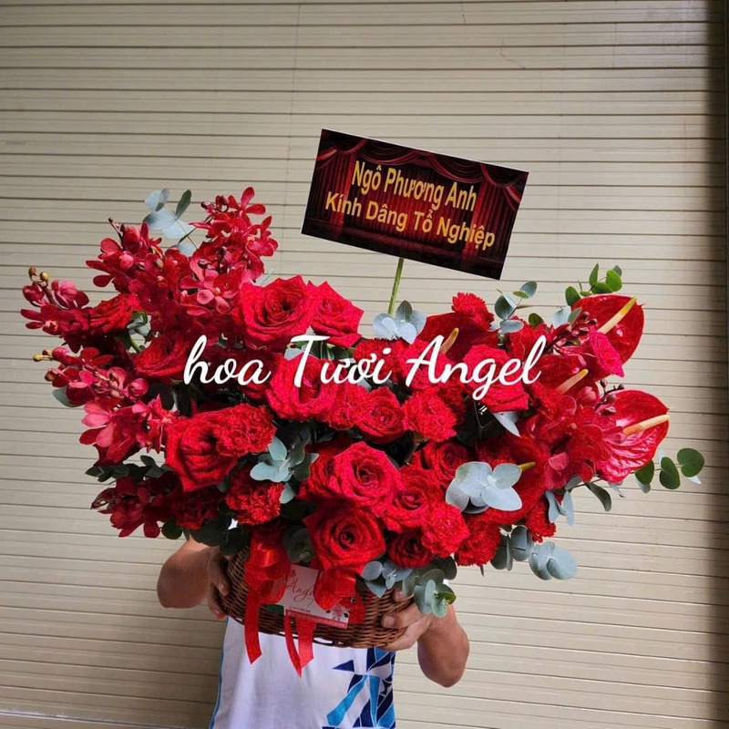 Giỏ Hoa Tặng Sinh Nhật