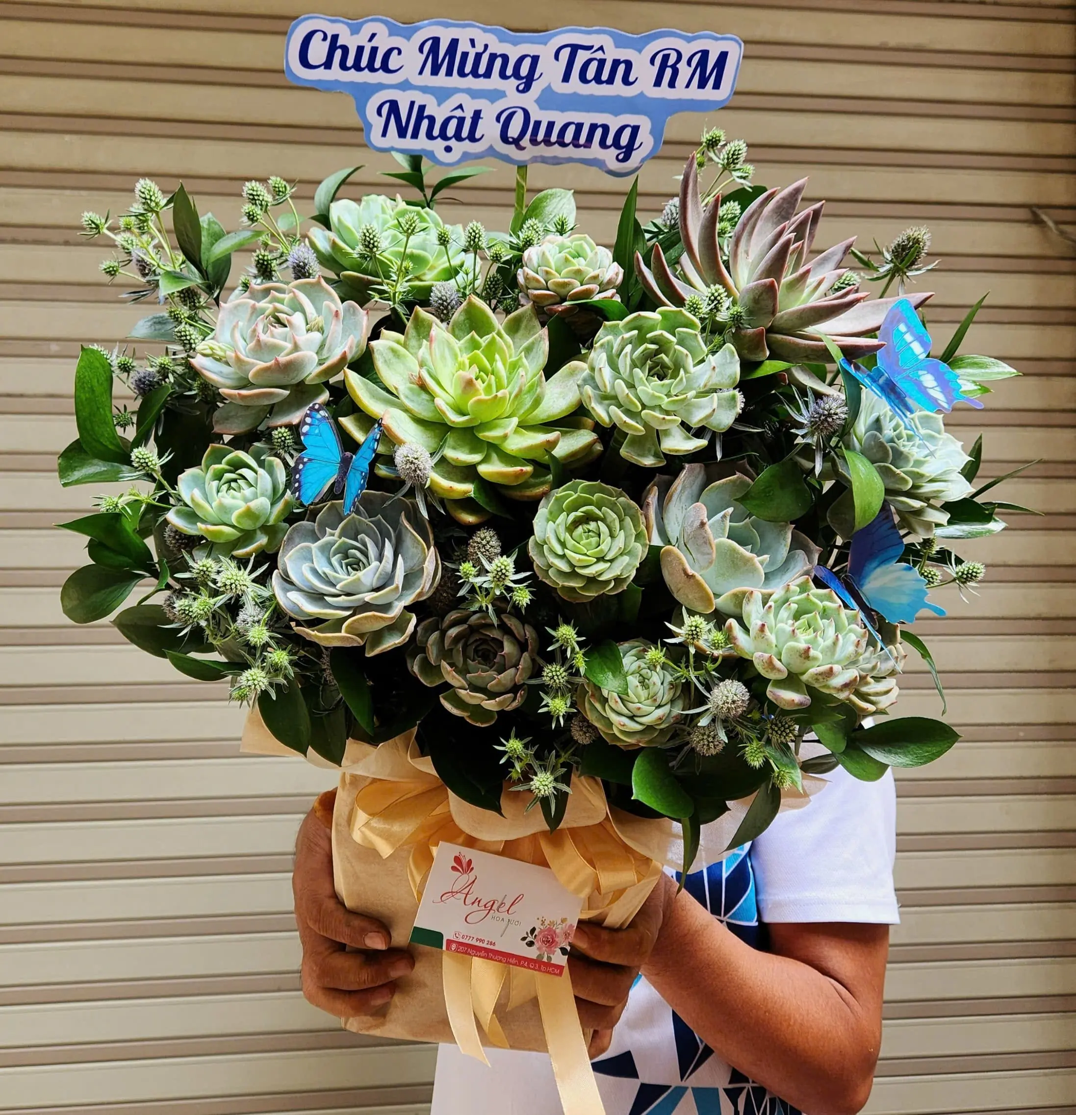 Hộp Hoa Sen Đ&aacute;