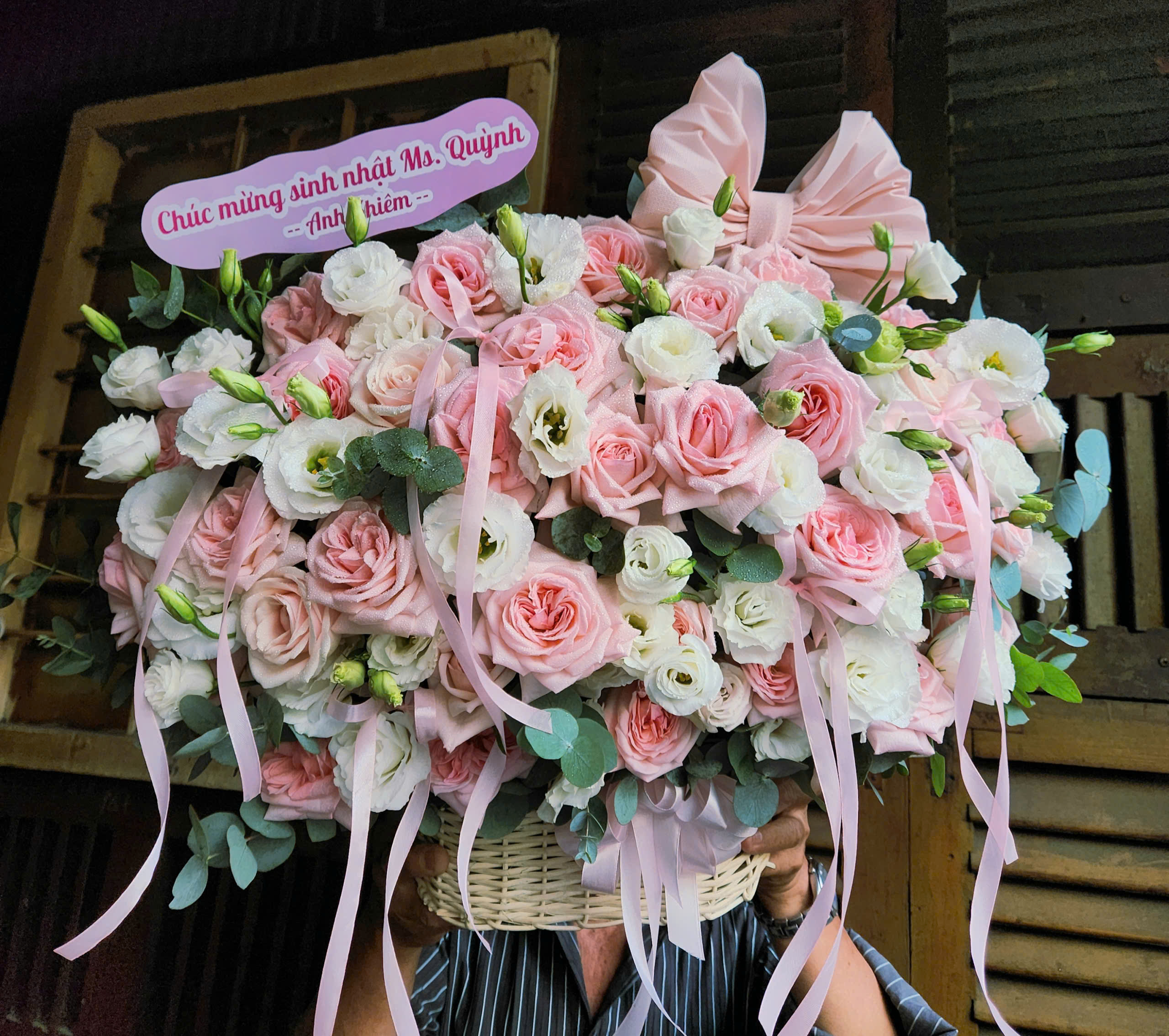 Giỏ Hoa Hồng Pastel