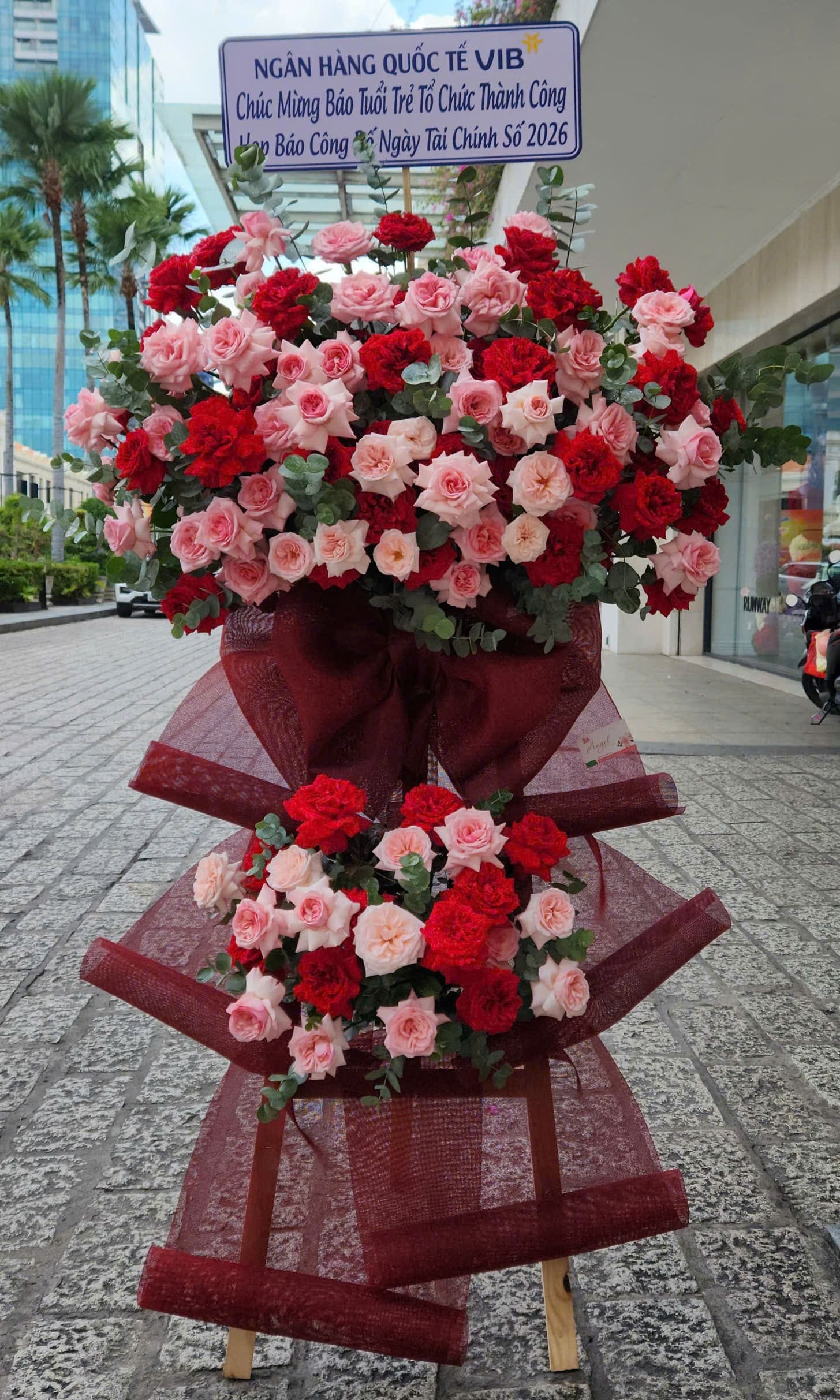 Kệ Hoa Khai Trương TPHCM