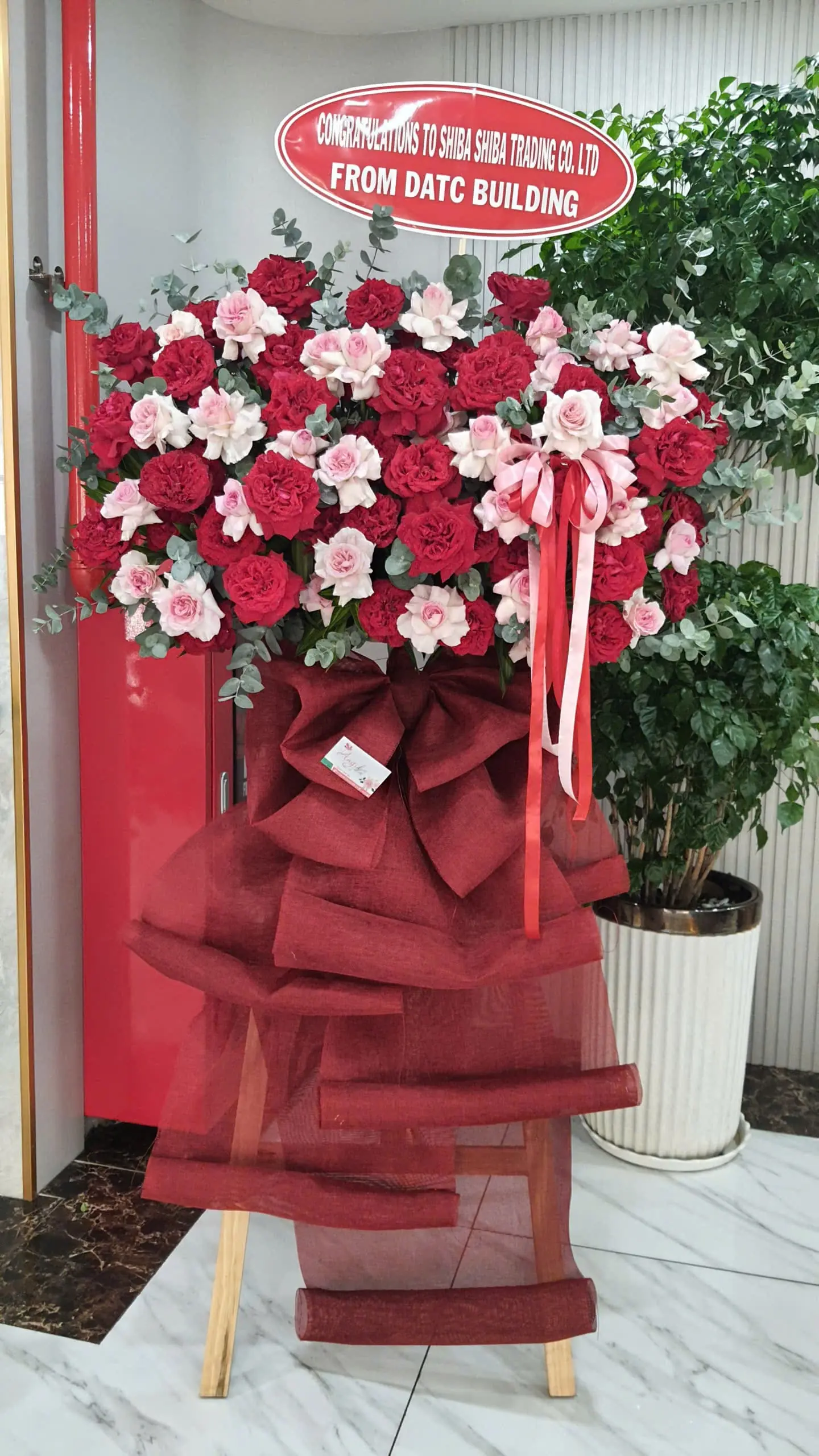 Kệ Hoa Chúc Mừng Tone Đỏ