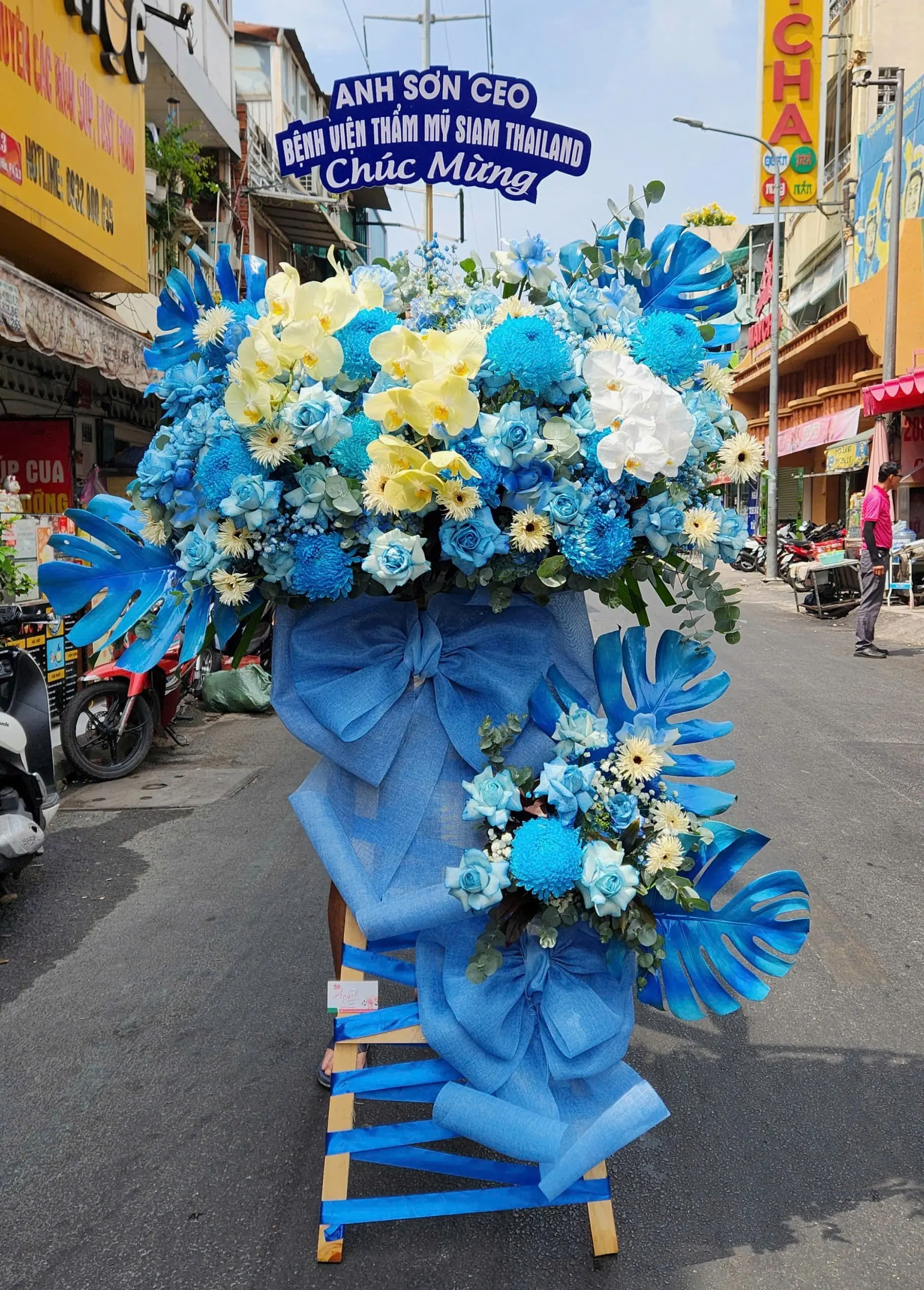 Kệ Hoa Khai Trương 