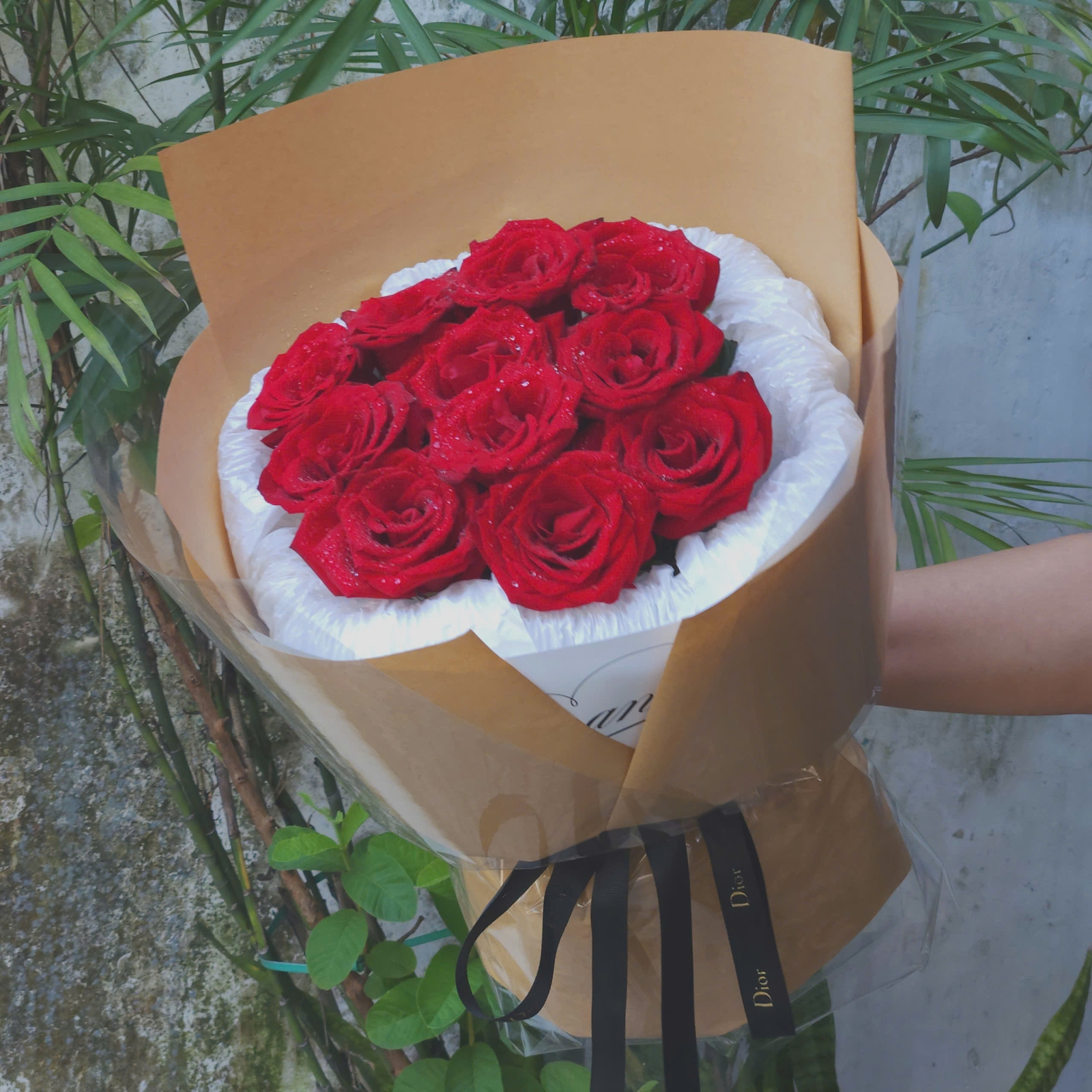 Bó Hoa Hồng Đỏ 11 Bông – Ý Nghĩa, Mẫu Đẹp & Giá Tốt TPHCM