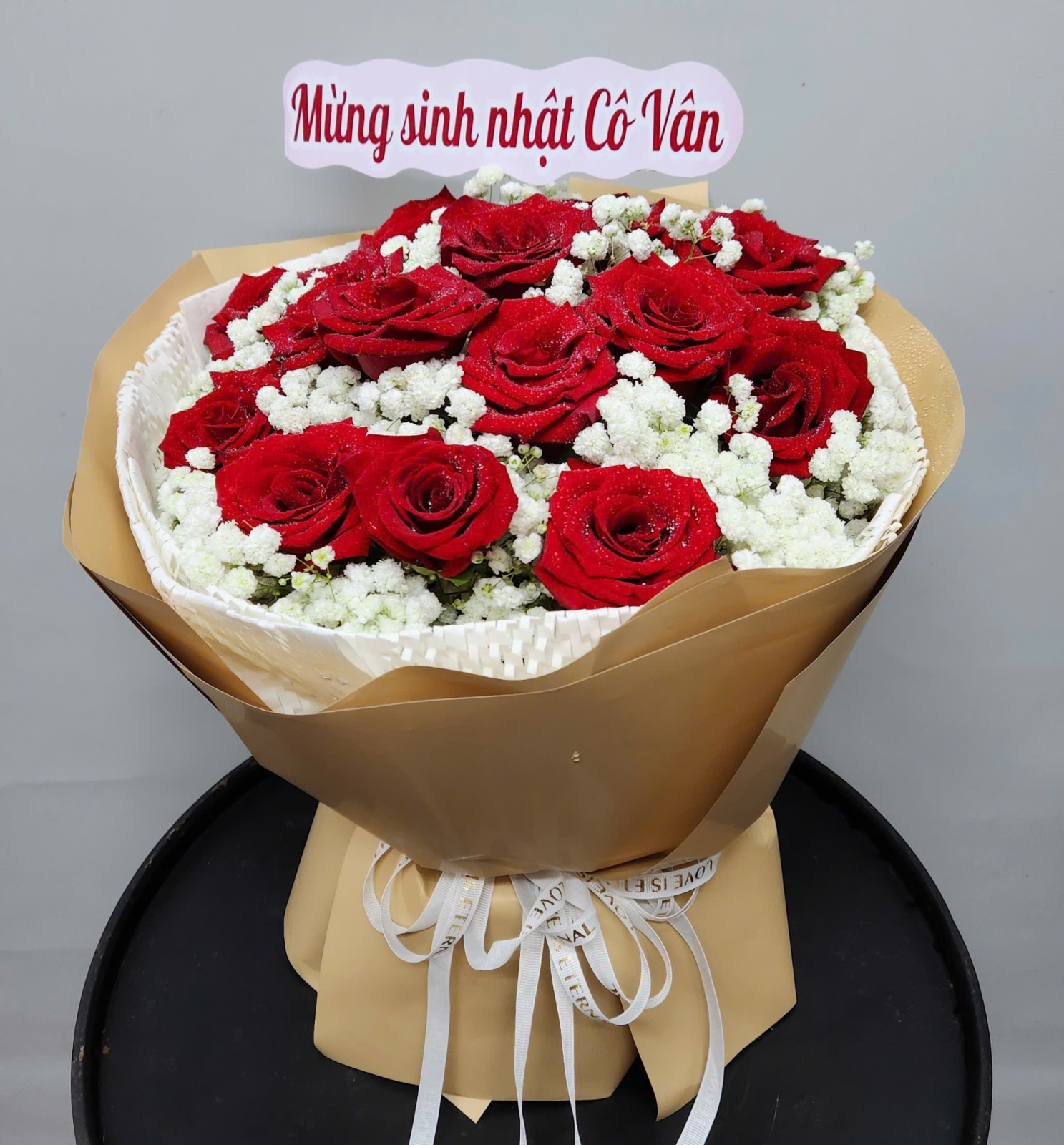 bình hoa tulip hồng