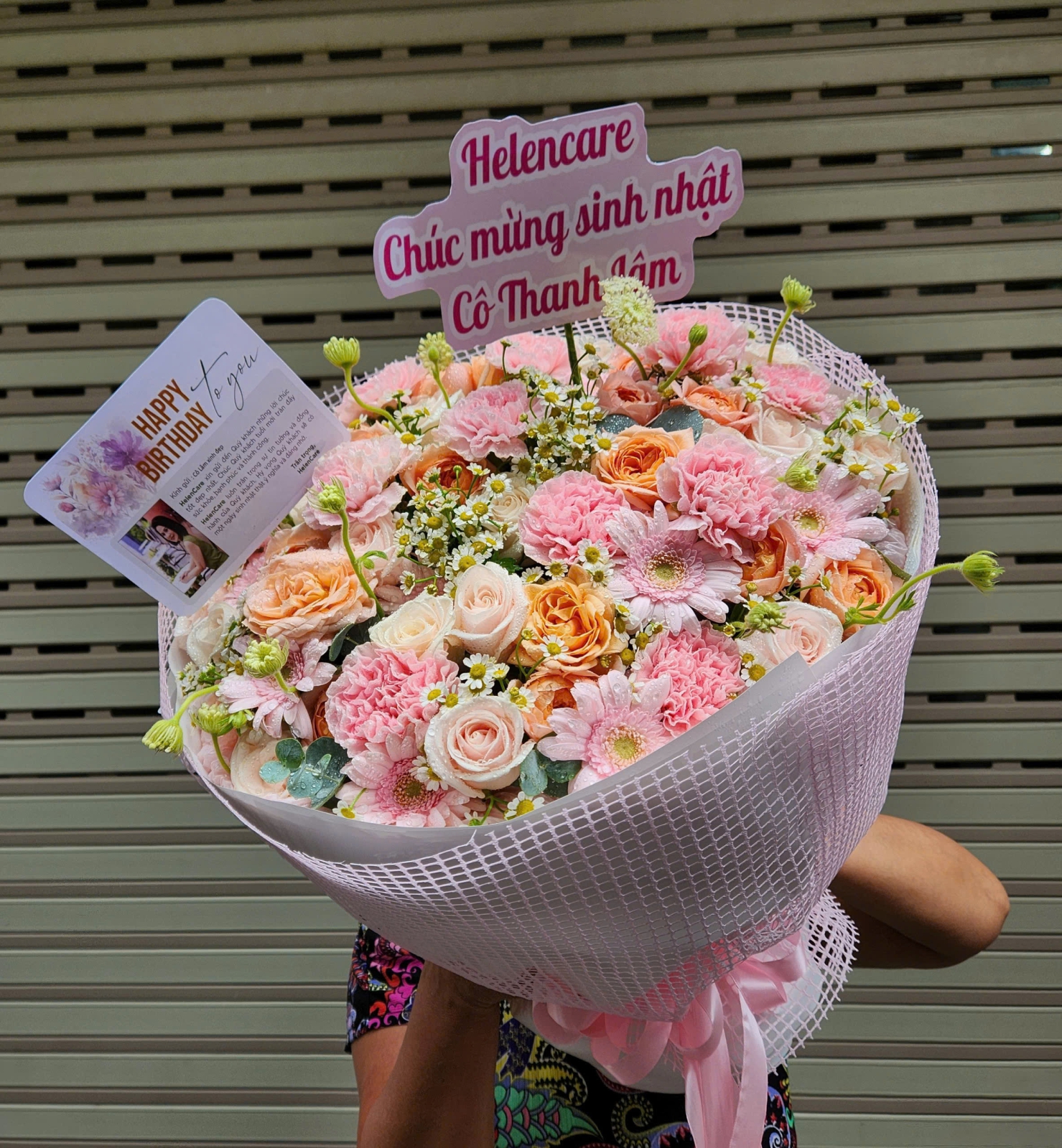 bó hoa hồng kem mộng mơ 