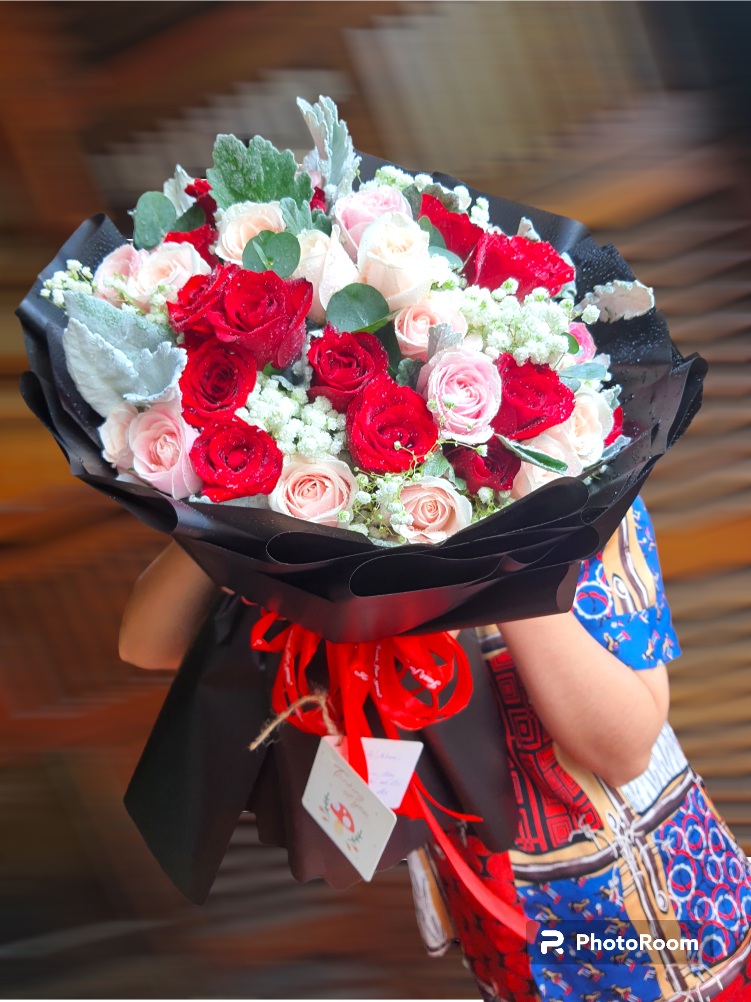 BÓ HỒNG ĐỎ - TÌNH SẮT SON
