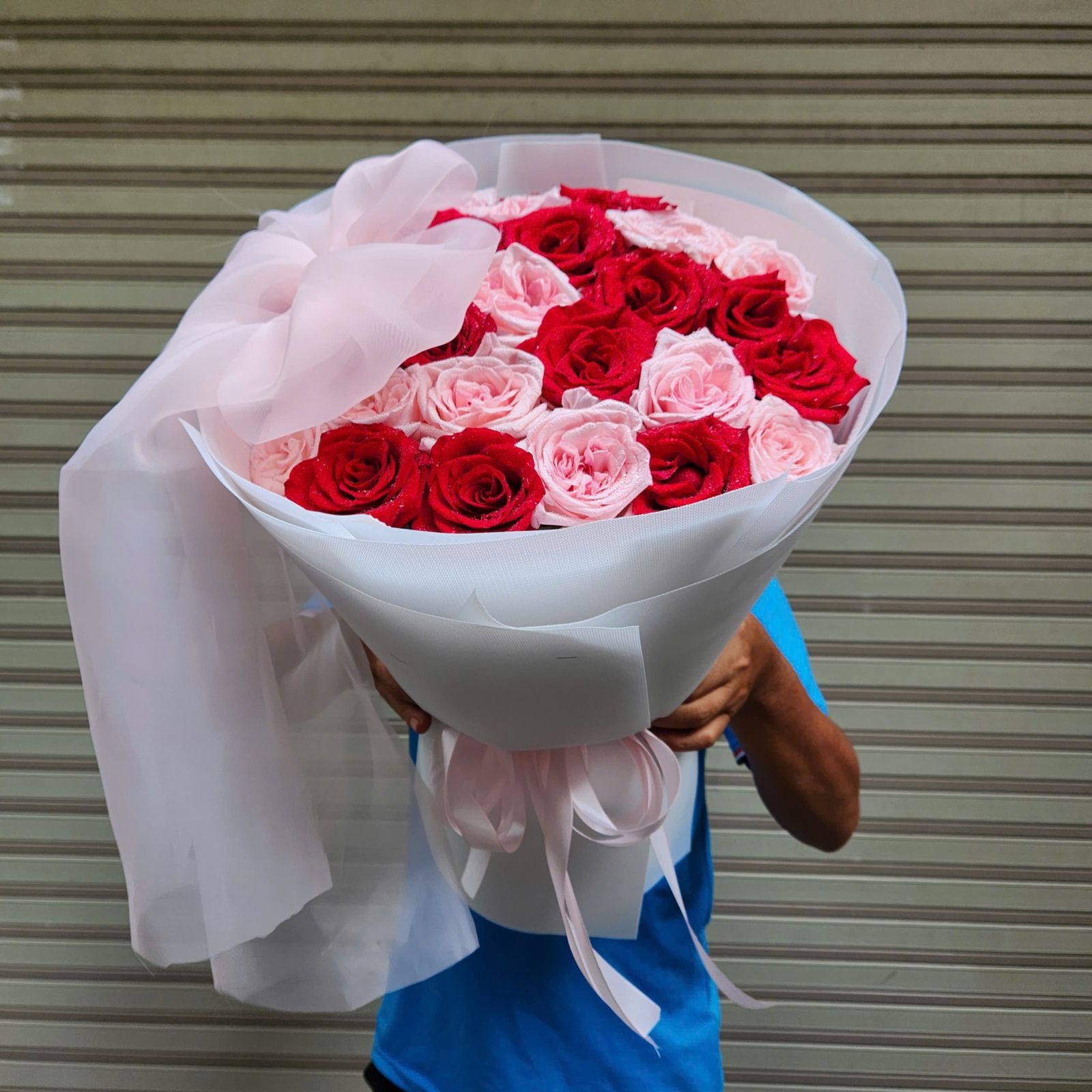 Bó Hoa Hồng Đỏ Kỷ Niệm "Anniversary" Tinh Tế - Hoa Tươi Angel
