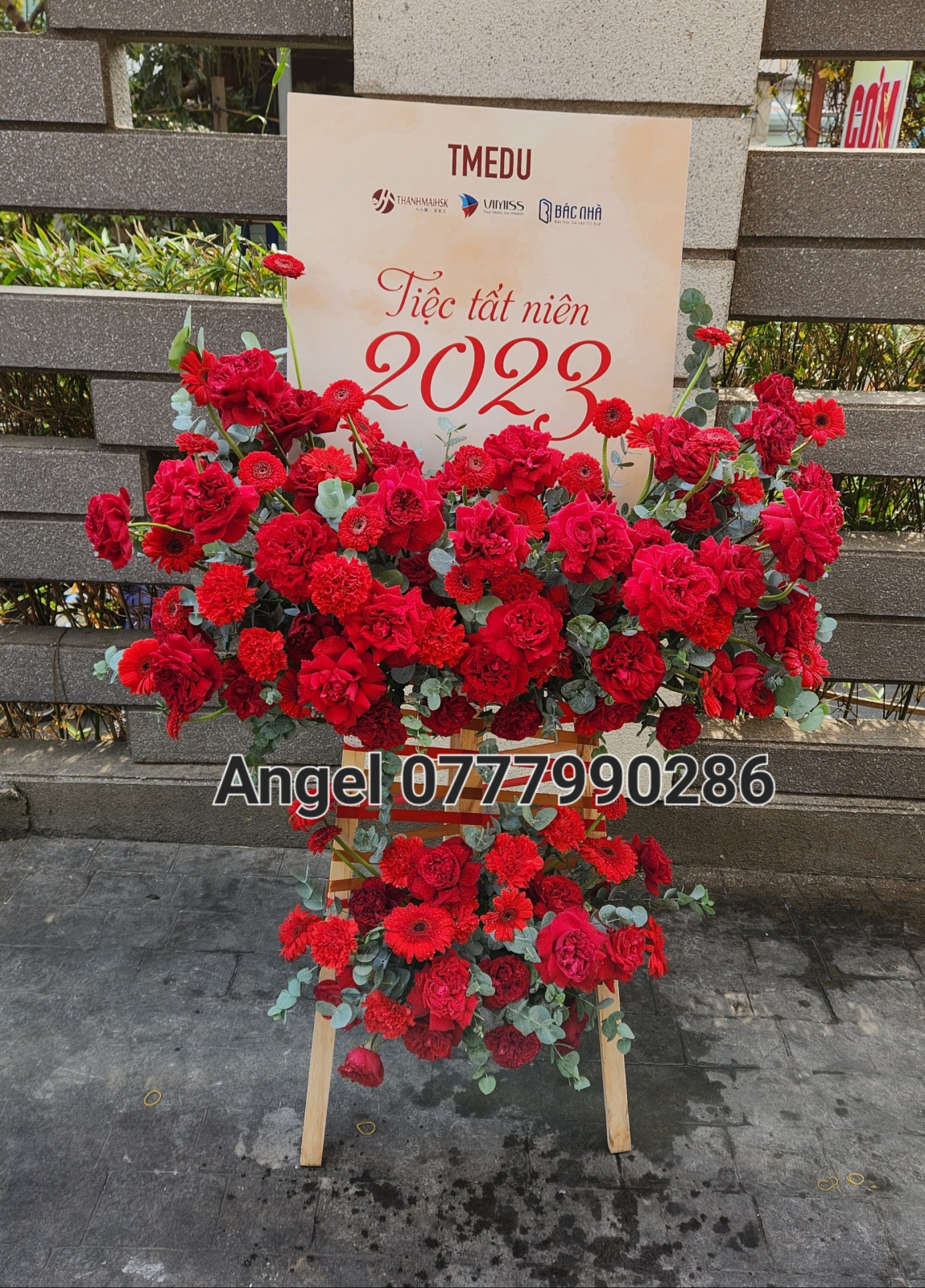 Kệ hoa chúc mừng khai trương khung tranh