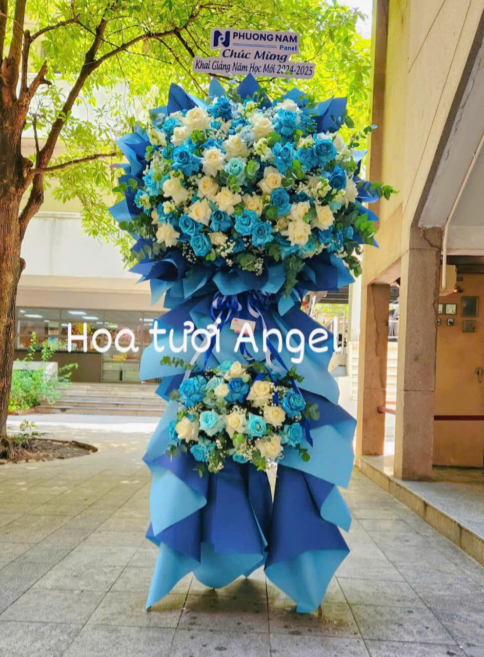 kệ hoa xanh dương chúc mừng khai trương 