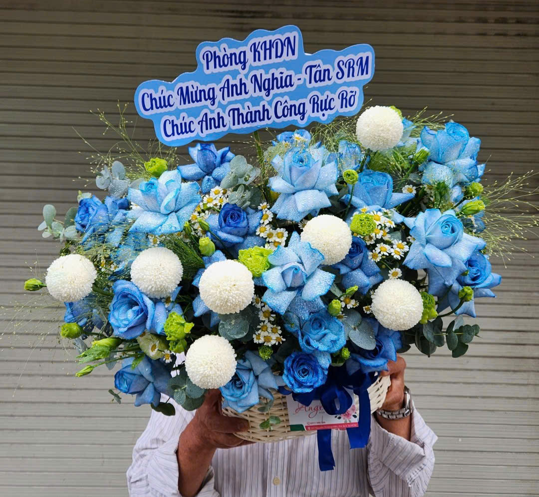 lẵng hoa chúc mừng sinh nhật tông xanh