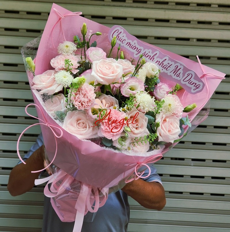 Bó Hoa Sinh Nhật Đẹp Cho Nữ TP.HCM – Tone Hồng Pastel | Hoa Tươi Angel
