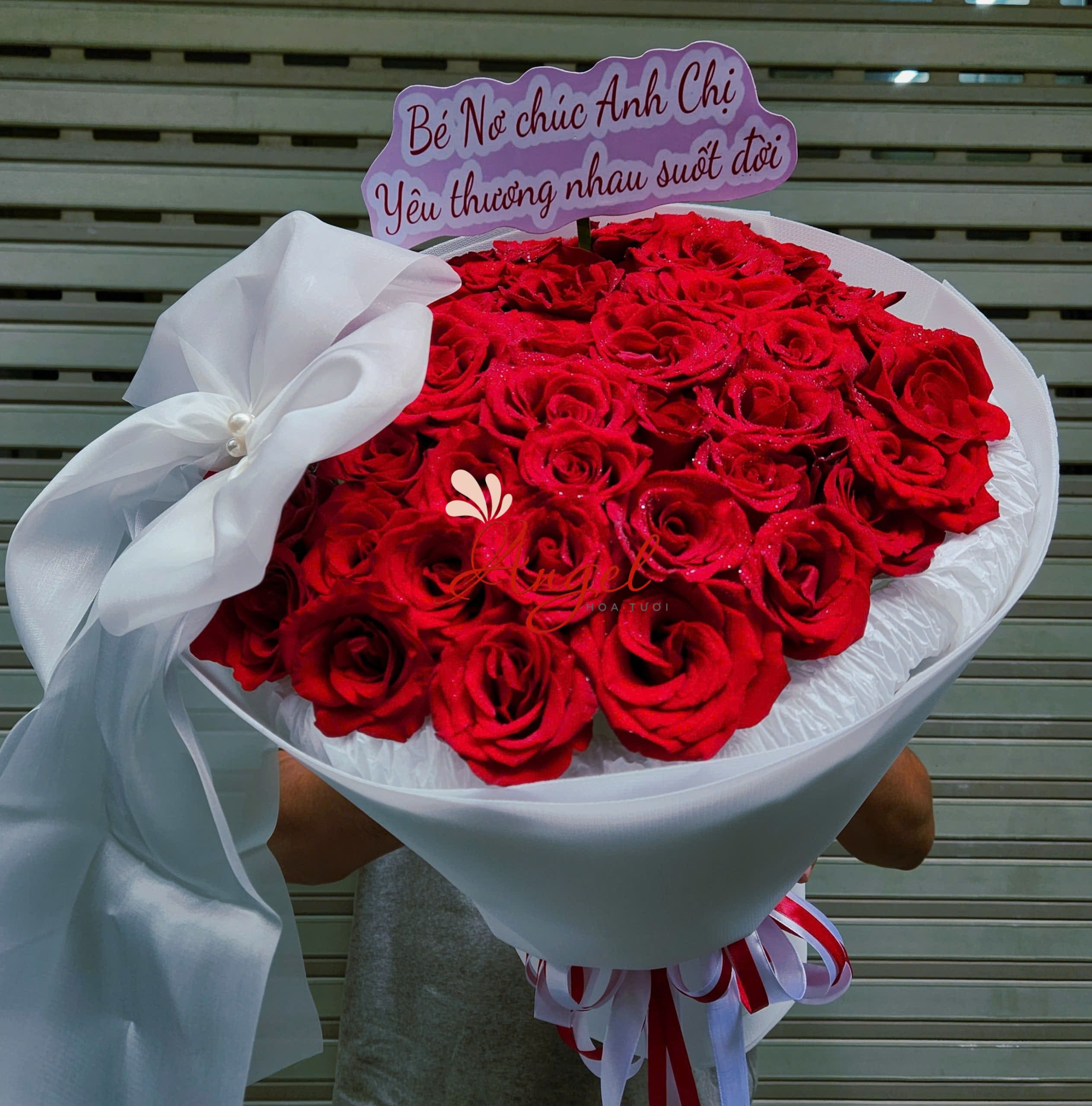 Bó Hoa Hồng Đỏ 30 Bông Tặng Người Yêu Đẹp |  Hoa Tươi Angel