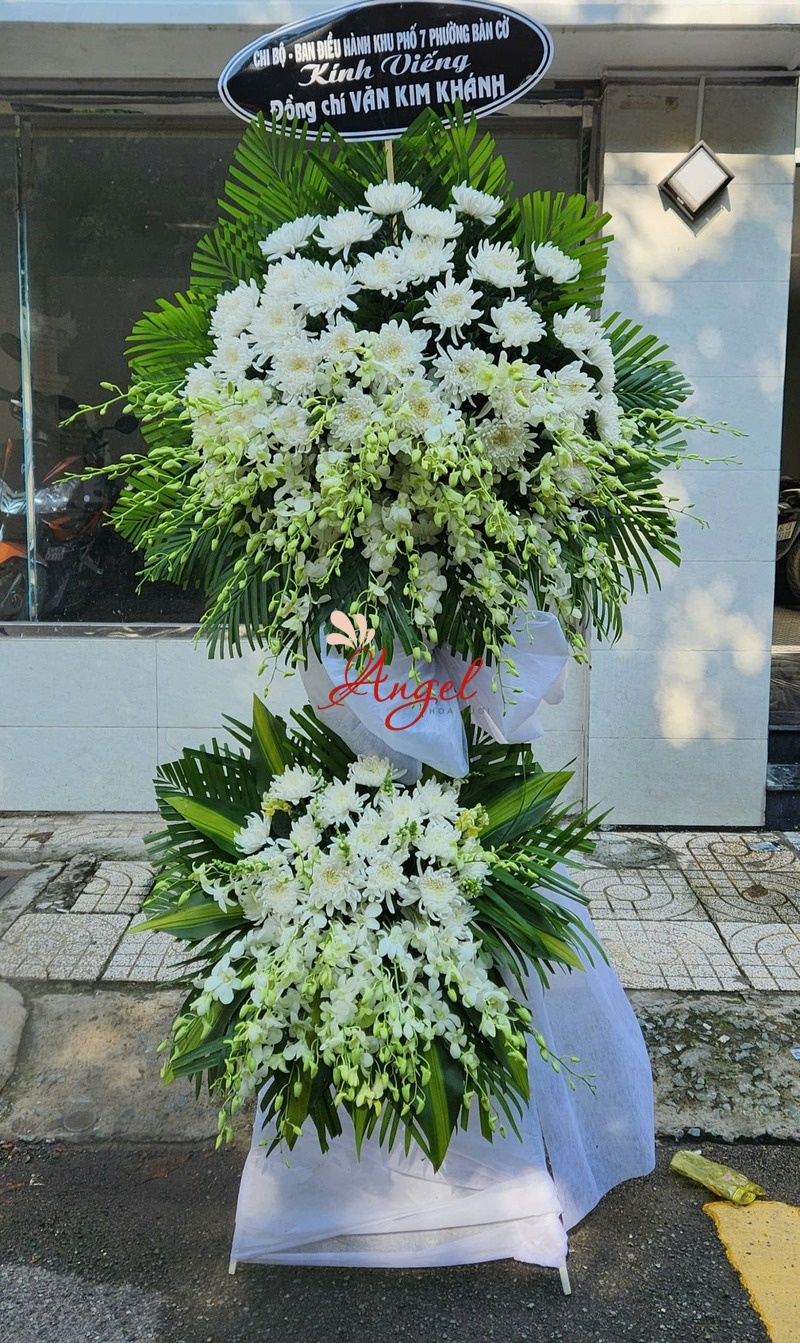 Vòng Hoa Đám Tang Gần Chùa Vĩnh Nghiêm, Chùa Xá Lợi | Hoa Tươi Angel