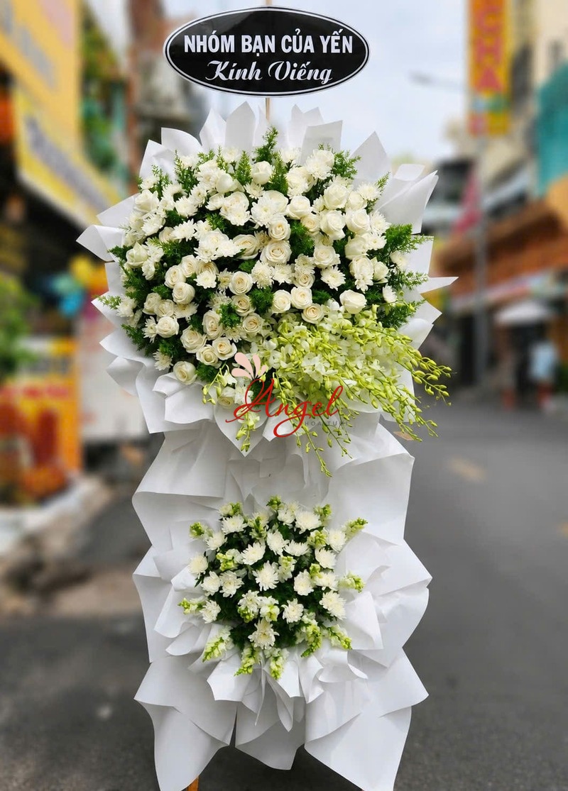 Vòng Hoa Tang Lễ Chùa Ấn Quang – Giao Hoa Chia Buồn Nhanh 90 Phút