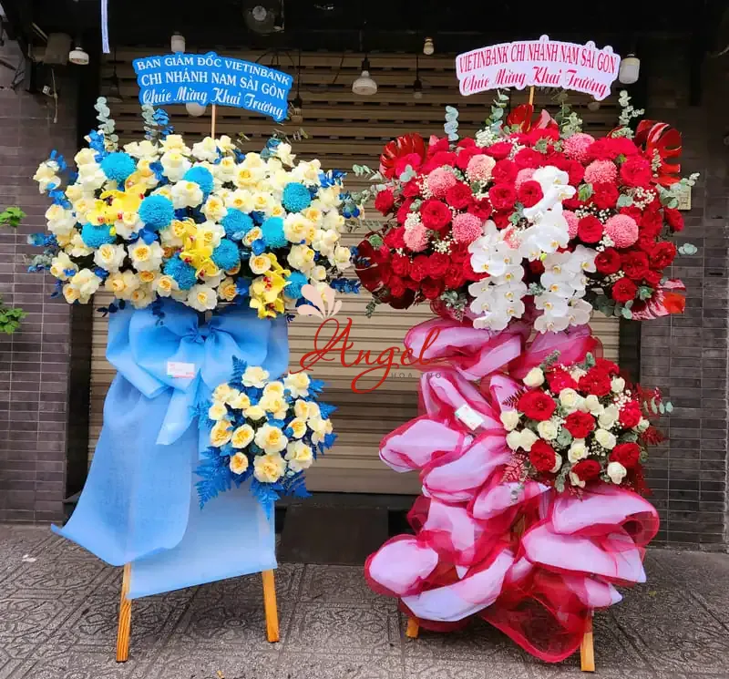  Kệ Hoa Chúc Mừng Hội Nghị, Sự Kiện GEM Center Sang Trọng 