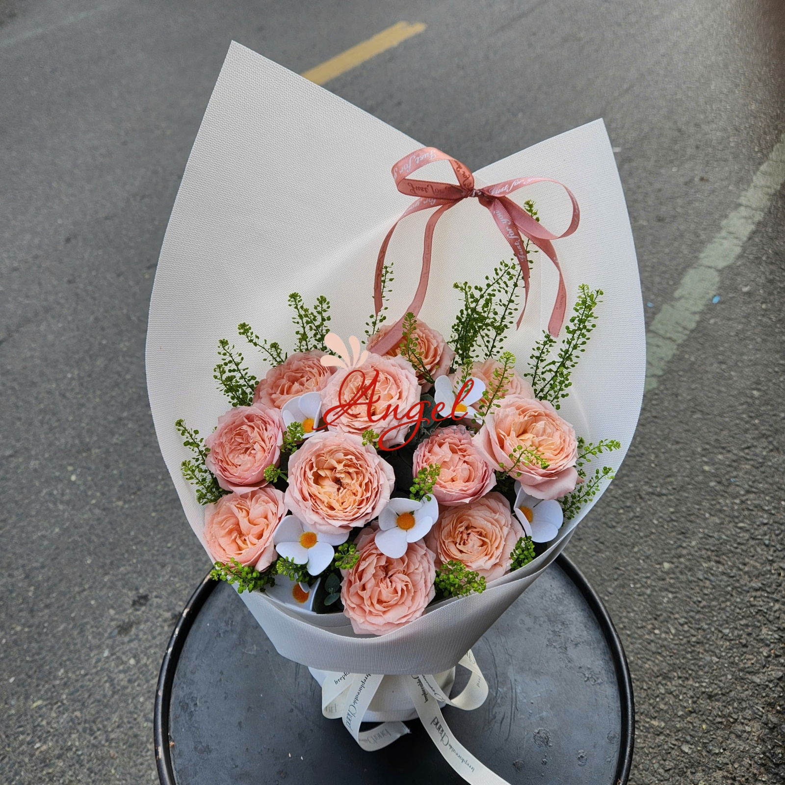 Bó Hoa Hồng Julibee Phong Cách Hàn Quốc