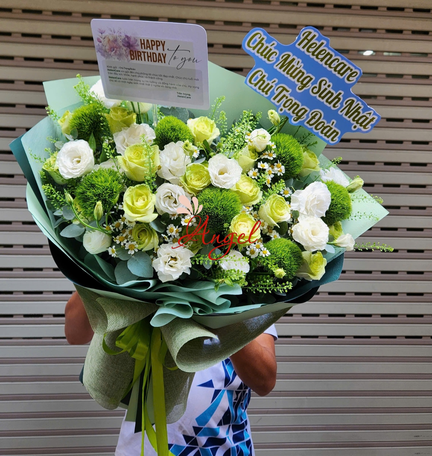 Bó Hoa Tone Xanh Lá Giá Rẻ TPHCM – Giao Nhanh Trong Ngày