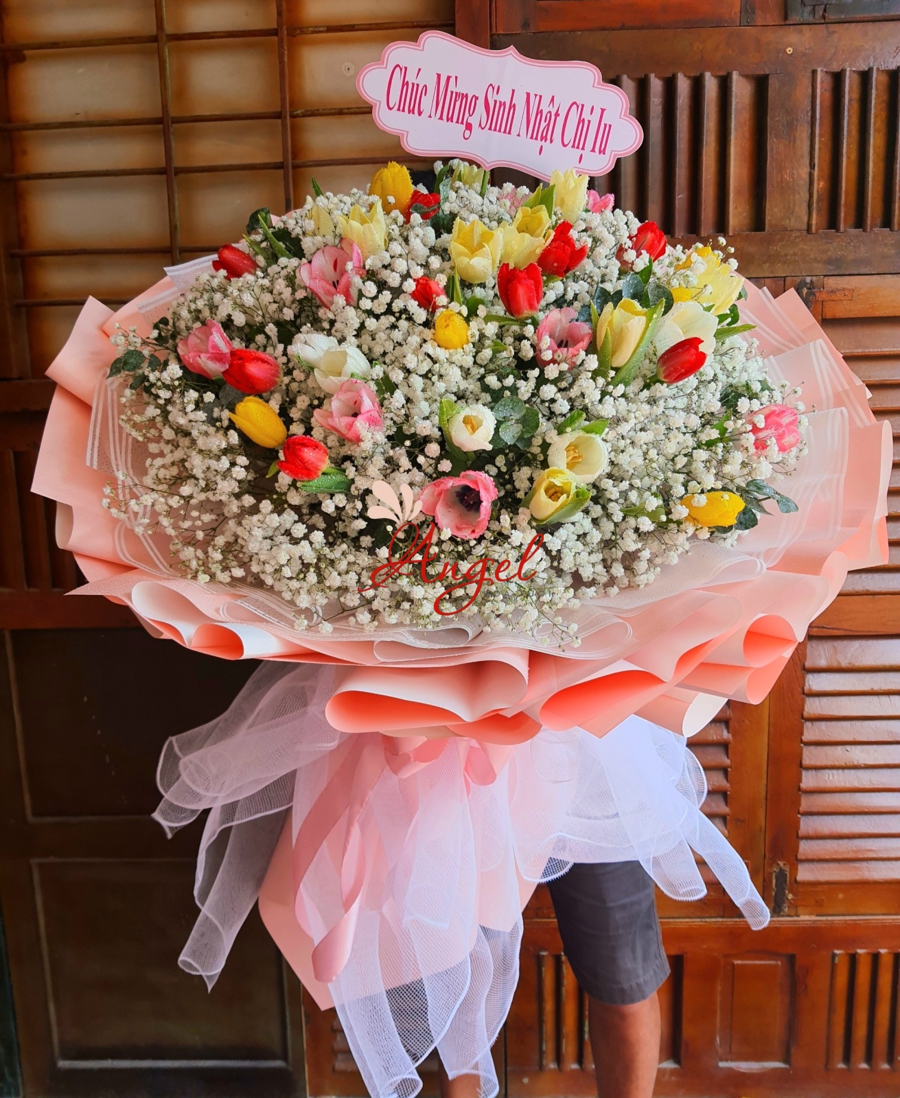 BÓ HOA TULIP  ĐẸP TẶNG VỢ YÊU 