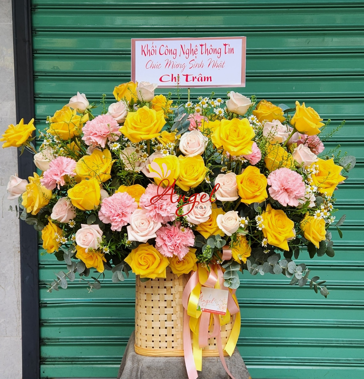 GIỎ HOA HỒNG VÀNG KHAI TRƯƠNG TÀI LỘC 