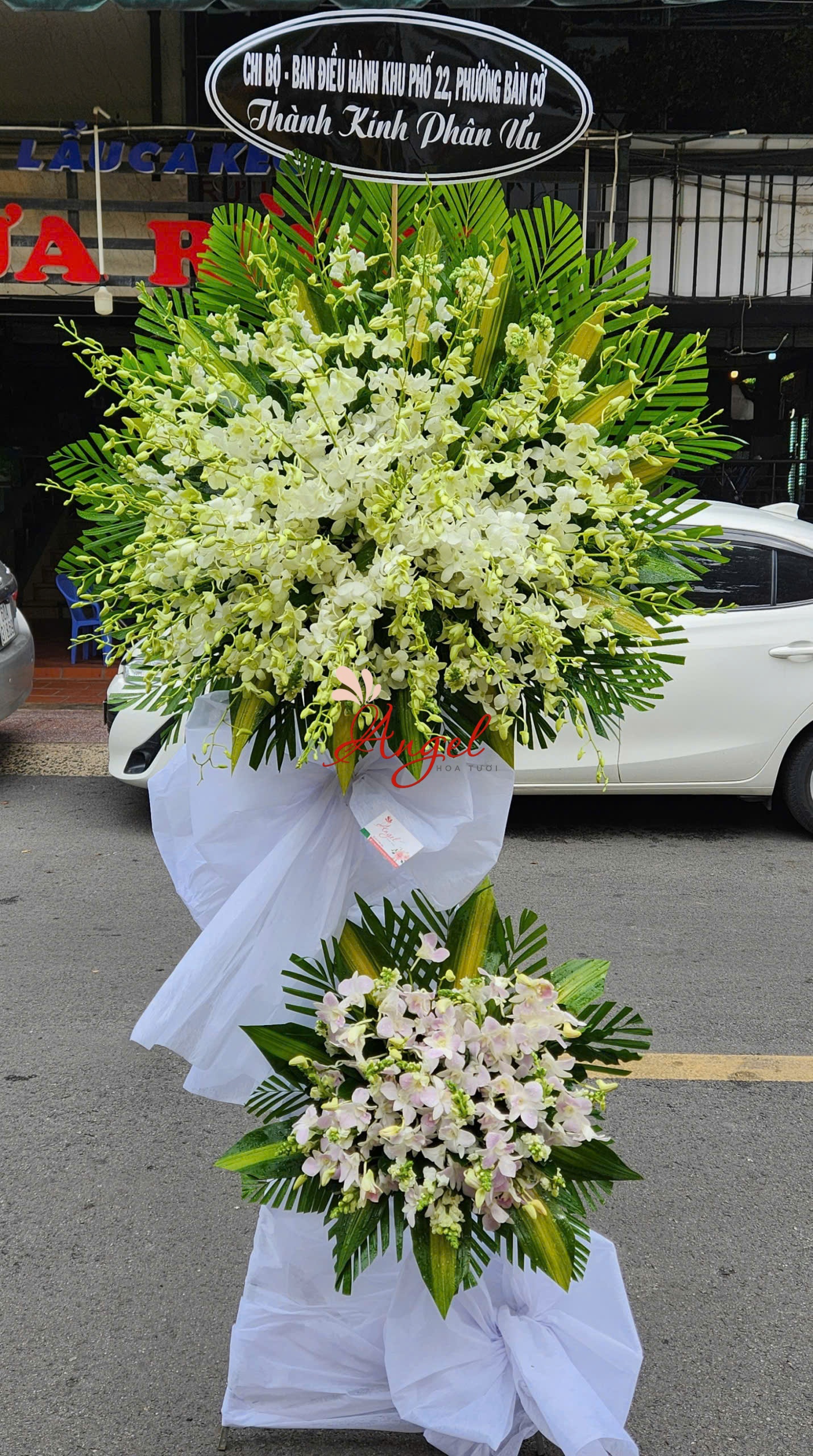 Kệ Hoa Chia Buồn Quận 3 – Thiết Kế Trang Trọng, Giá Tốt