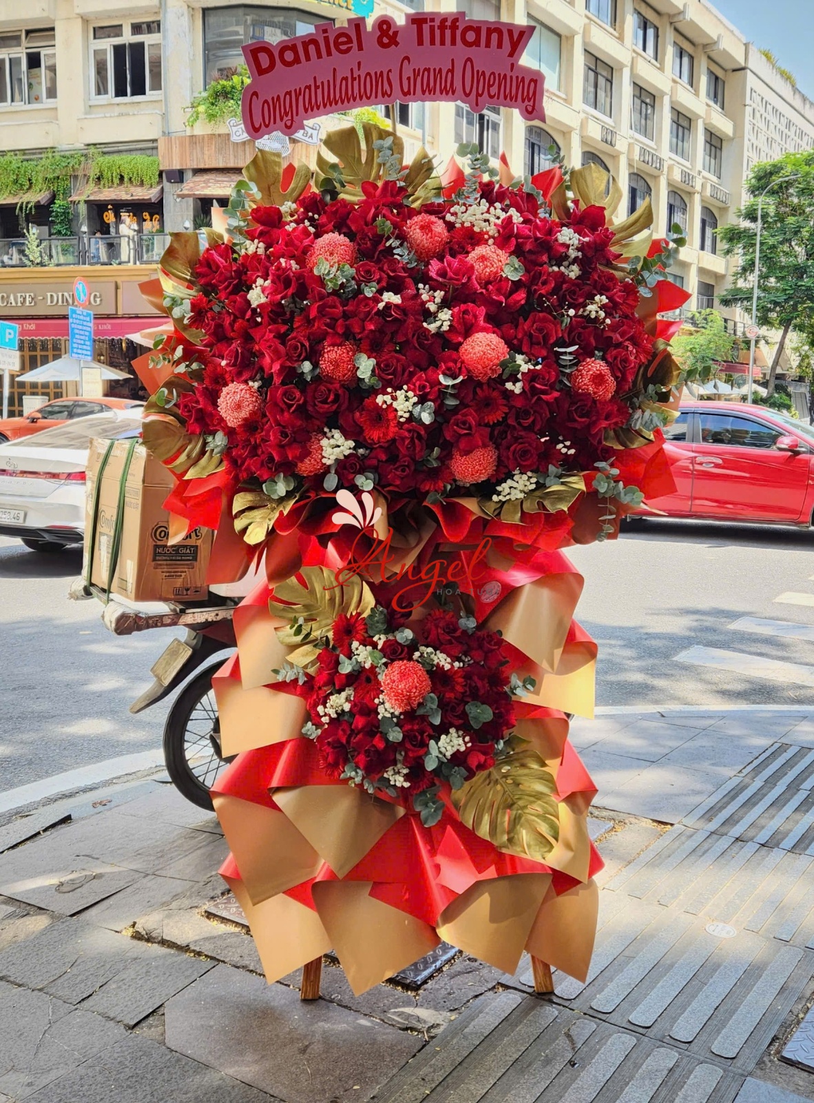Kệ Hoa Chúc Mừng Khai Trương Đẹp, Sang Trọng | Giao Nhanh TPHCM
