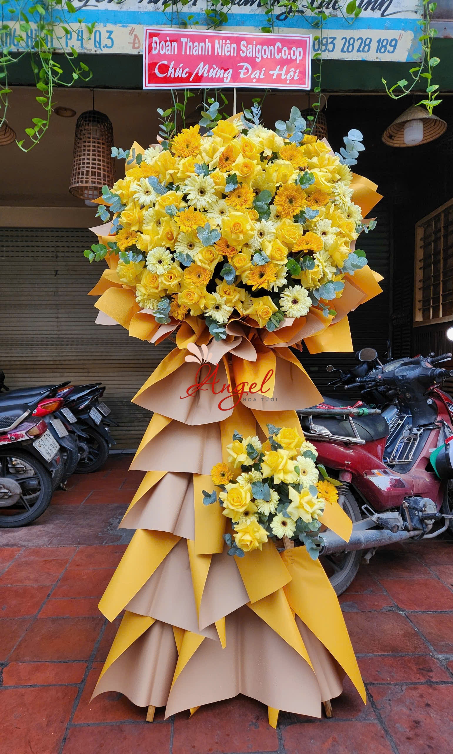 Lẵng Hoa Chúc Mừng Đại Hội – Thiết Kế Trang Nhã, Phù Hợp Sự Kiện