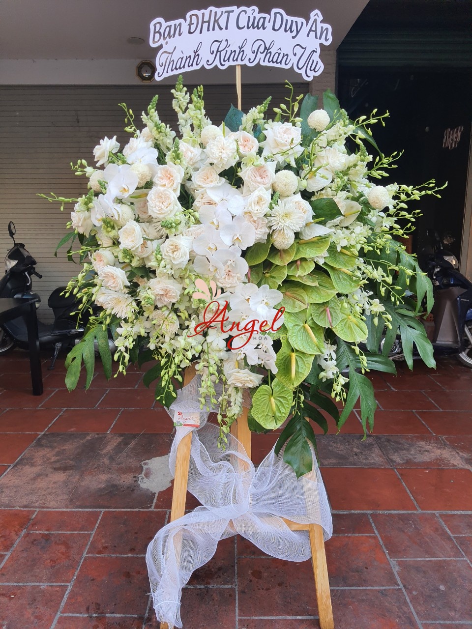  Vòng hoa chia buồn cao cấp